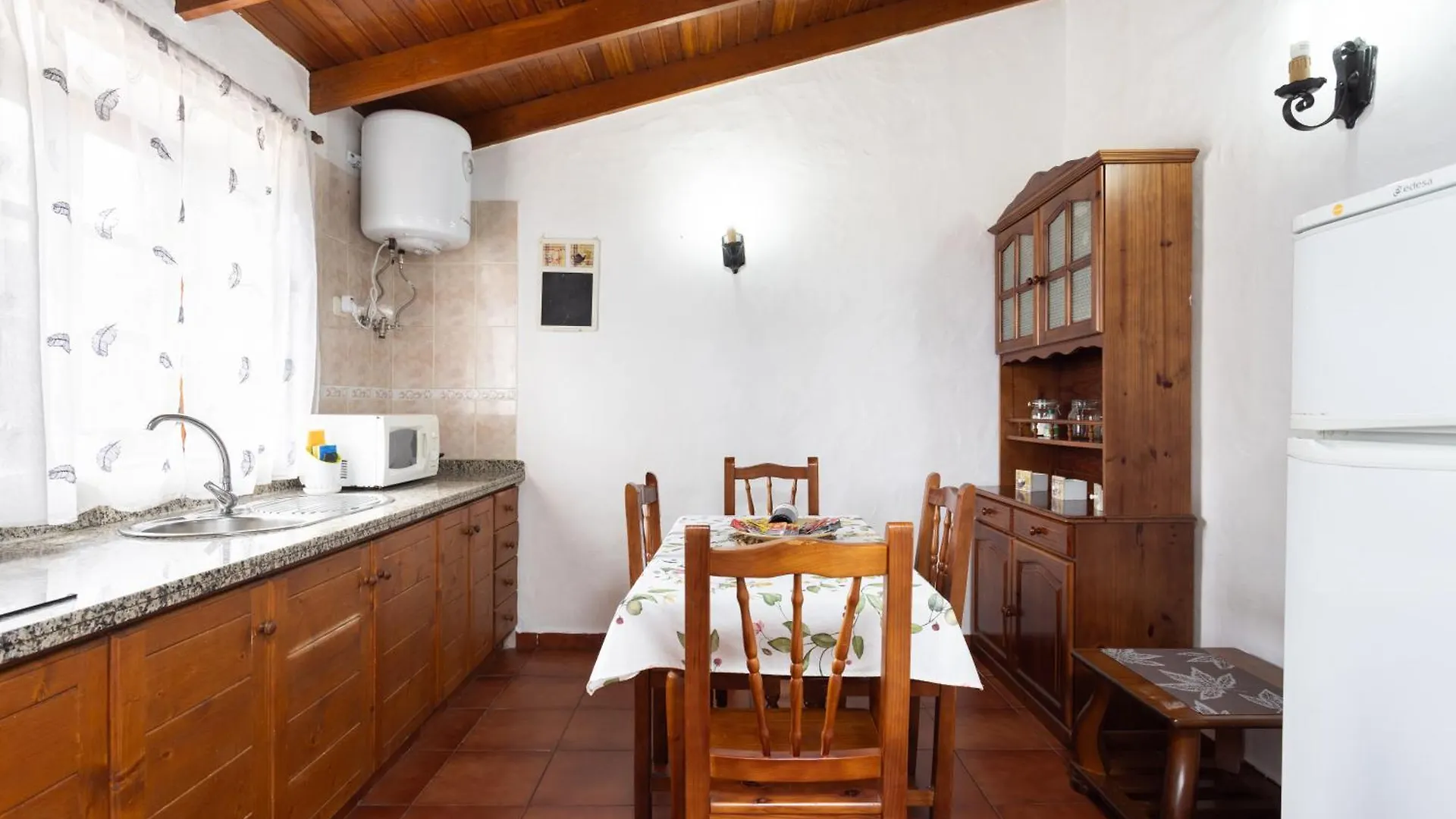 Holiday home Charming Casa Nina El Pinar, Terrace Villa El Pinar