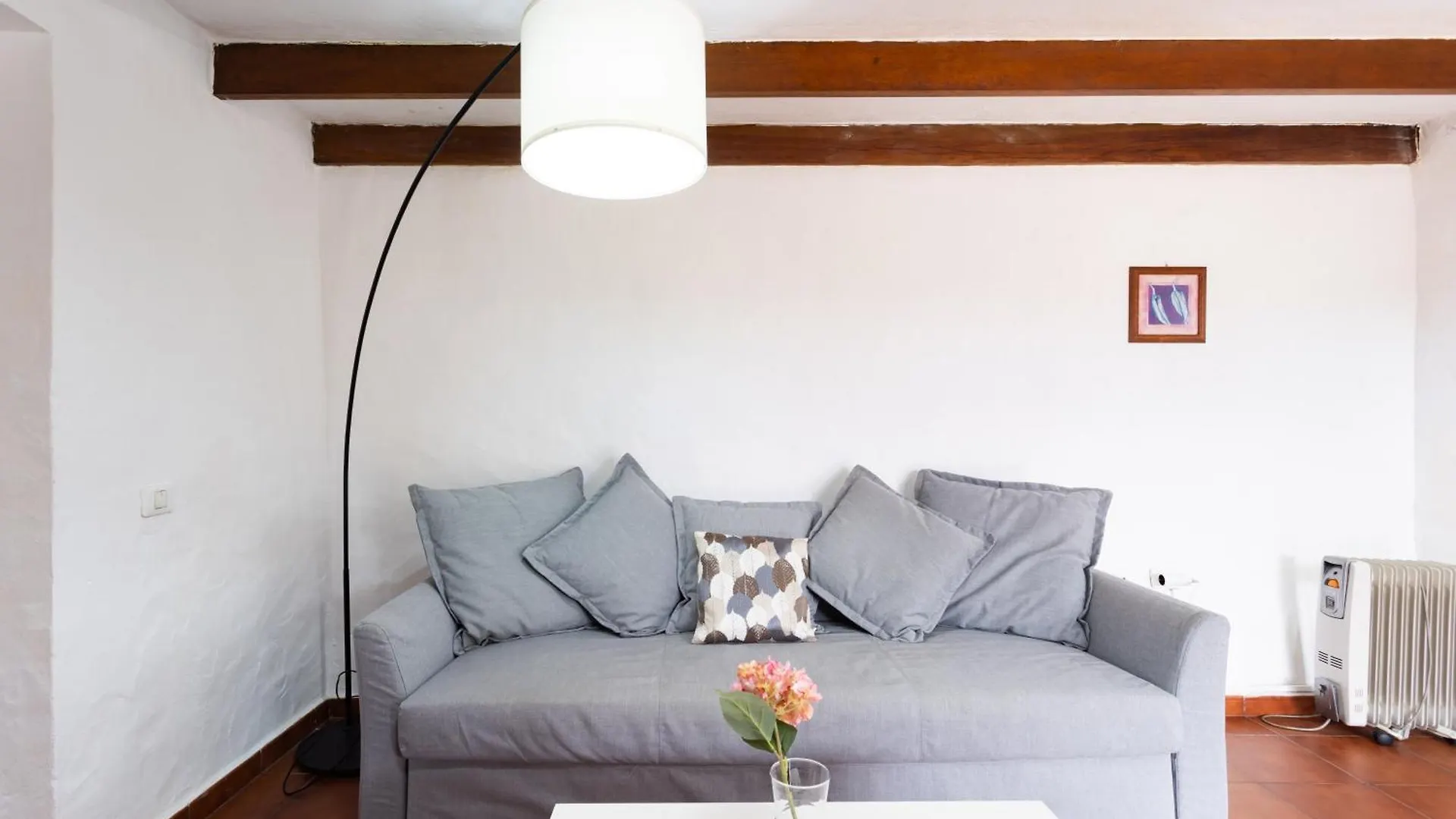 Charming Casa Nina El Pinar, Terrace Villa El Pinar